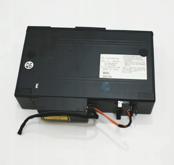Begagnad CD-växlare med magasin OEM A2038209089 image 8