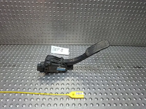 Gaspedal-Potentiometer OEM S25165829 Toyota Yaris image 2