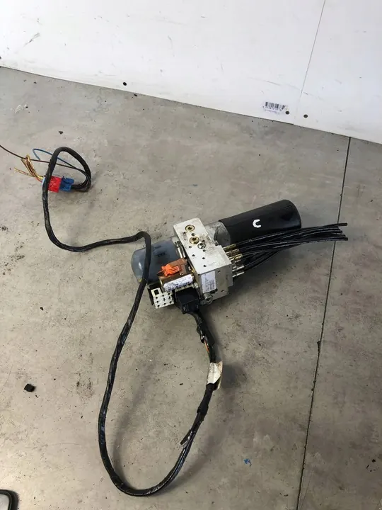 Válvula de dobragem de teto Peugeot 307 CC DAI1104715 image 1