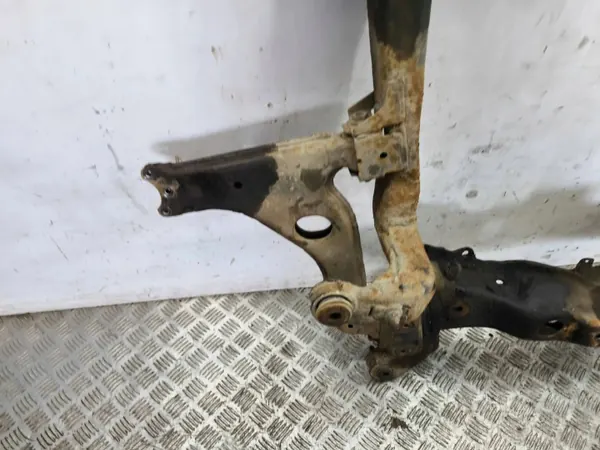 Opel Zafira A 2005 Etuapukehys OEM AMD133844 image 4
