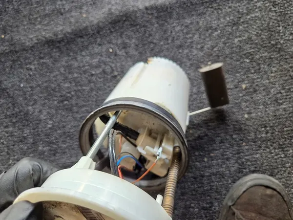 Bomba de combustível VW UP! SKODA CITIGO SEAT MII 1.0 image 3