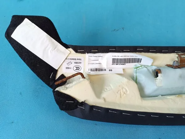 OEM 8W0885701AS sidokudde för VW Tiguan II vänster image 4