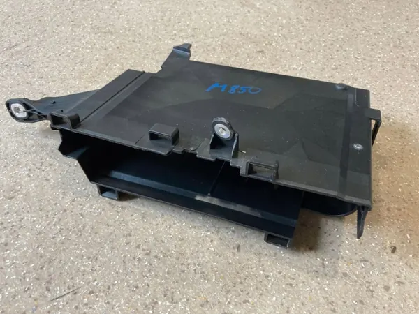 BMW Motorcomputermontering OEM 7935548 - Begagnad image 3