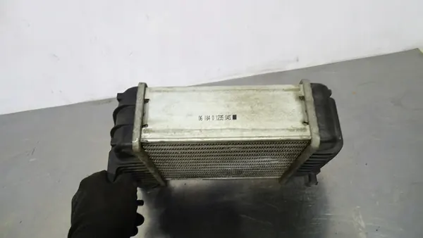 Right Intercooler Audi A6 C6 1.9 image 4