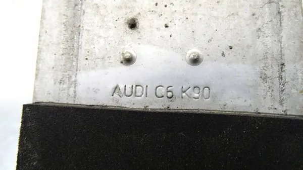 Right Intercooler Audi A6 C6 1.9 image 5