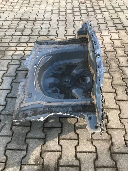 Rear Bumper Trim Toyota Yaris III 5D 14-17 Gray 1G3 image 2