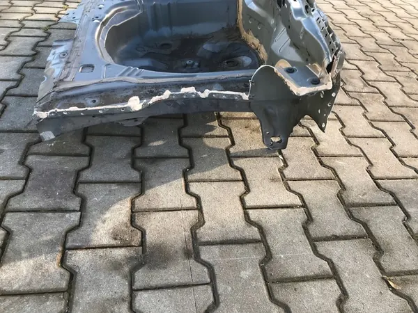 Rear Bumper Trim Toyota Yaris III 5D 14-17 Gray 1G3 image 4