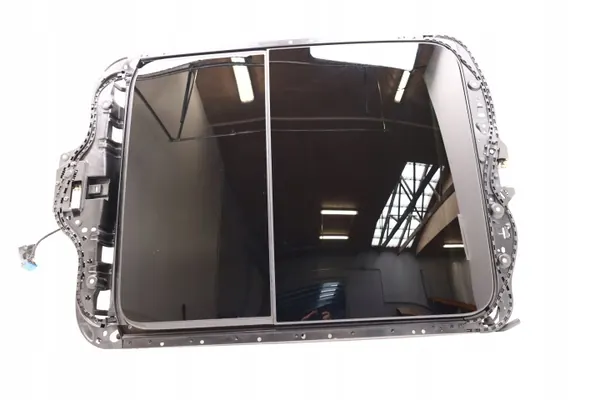 Techo Panorámico Maserati Levante OEM 1256872103 image 2