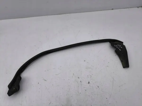 Joint de vitre porte avant Tesla Model S 2014 OEM AMD131859 image 2