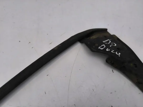 Joint de vitre porte avant Tesla Model S 2014 OEM AMD131859 image 3