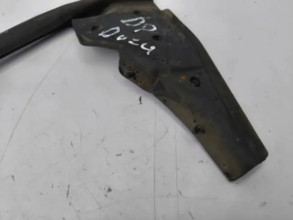 Joint de vitre porte avant Tesla Model S 2014 OEM AMD131859 image 4