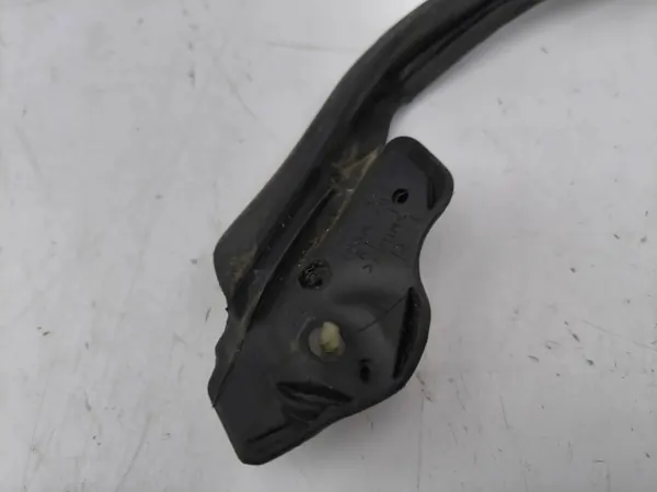 Joint de vitre porte avant Tesla Model S 2014 OEM AMD131859 image 5