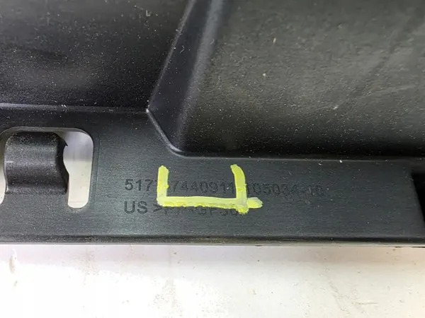 OEM 7425459 Vänster tröskelklämma för BMW X5 G05 LCI image 7