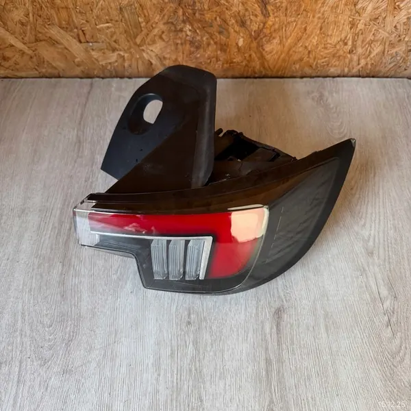 Lámpara Trasera Derecha Opel Mokka B II 2022 OE 9833721980 image 3