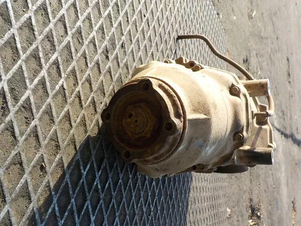 Honda CR-V II Hinterachsdifferential OEM RRL - Gebraucht image 3