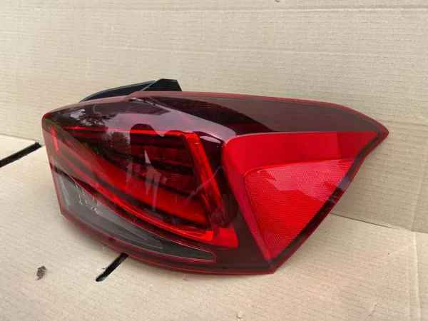 SEAT IBIZA V Höger LED baklykta röd 6F0945208H image 5