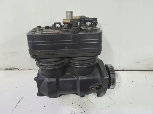 Compresseur à 2 pistons Renault Gama D DTI 8 Volvo FL D8K OEM image 1