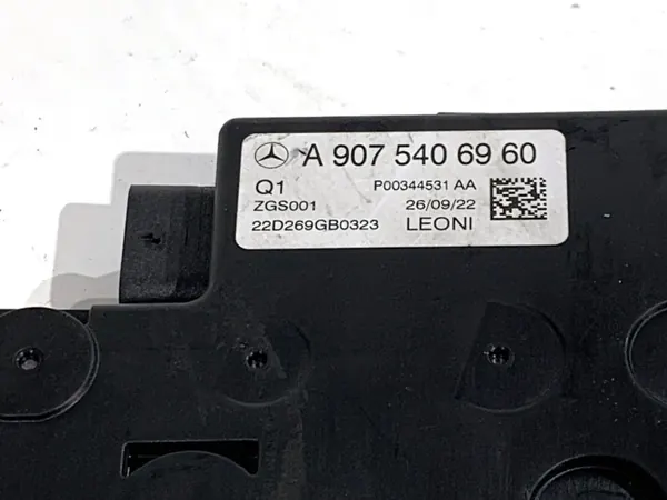 Collier OEM A9075406960 pour Mercedes Sprinter 3.5t image 4