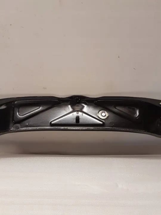BMW X1 F48 Övre bältesförstärkning OEM 7434544 image 6