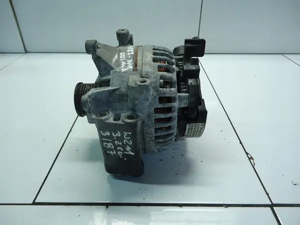 MERCEDES E W211 3.2CDI Vaihtovirtageneraattori A0121549802 image 3