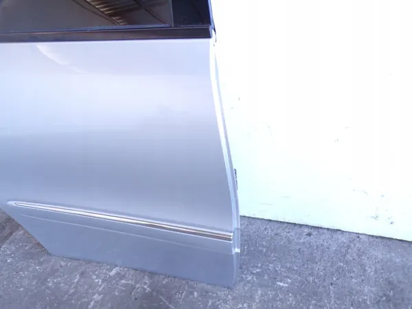 Mercedes W211 Achter Rechter Deur OEM C775 - Gebruikt image 4