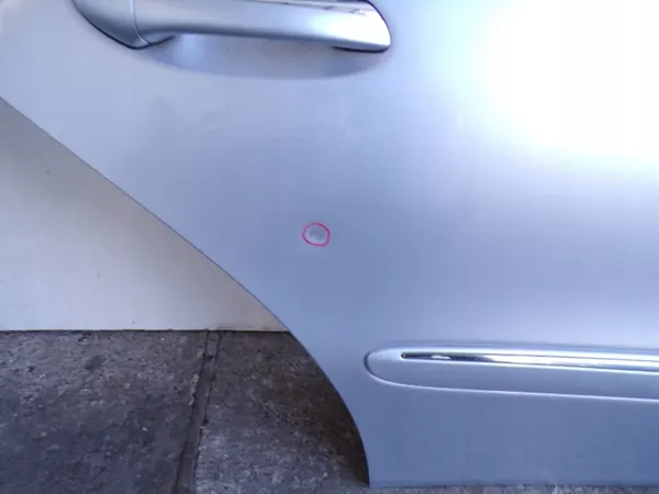 Mercedes W211 Achter Rechter Deur OEM C775 - Gebruikt image 5