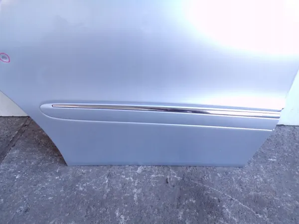Mercedes W211 Achter Rechter Deur OEM C775 - Gebruikt image 6
