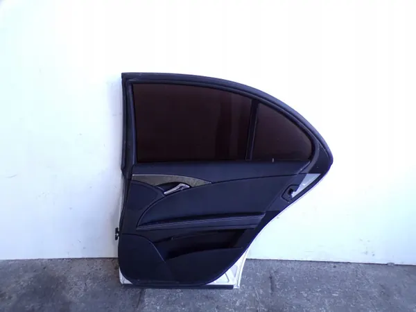 Mercedes W211 Achter Rechter Deur OEM C775 - Gebruikt image 8