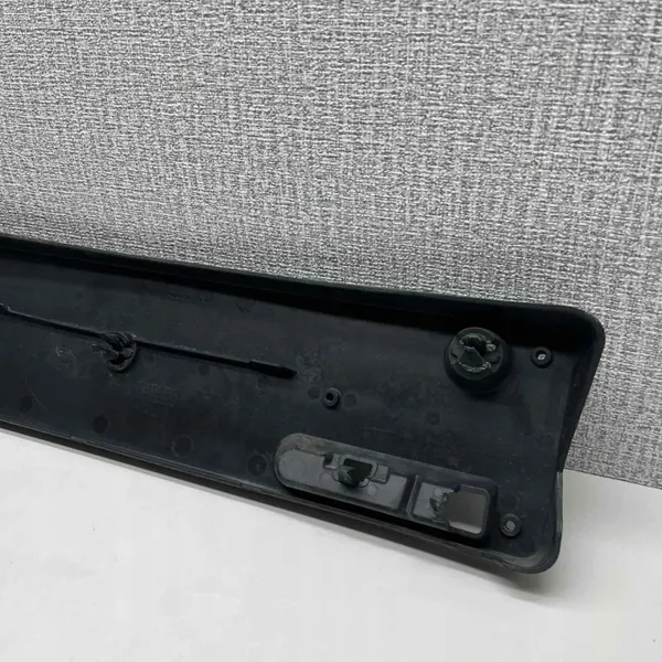 OEM A1568851101 Front-Kennzeichenhalter Mercedes GLA image 8
