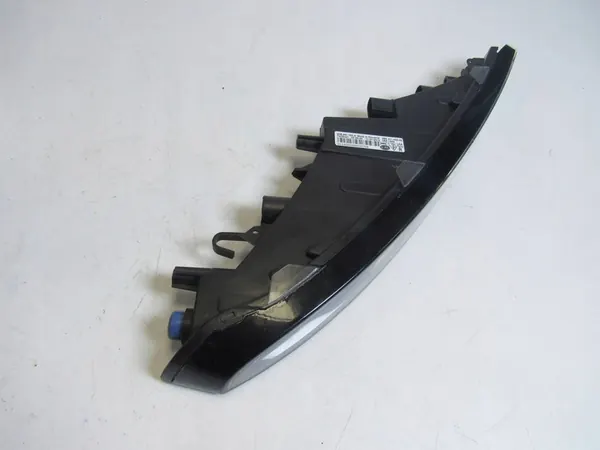 Farol de Neblina Direito Porsche Macan (95B) 95B941182A image 7