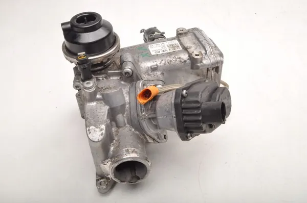 AUDI A4 A5 A8 D4 3.0 TDI Pakokaasujäähdytin 059131515BQ image 8