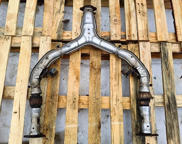 Silencieux Avant Y-Pipe Infiniti QX70 QX50 EX35 EX37 image 4