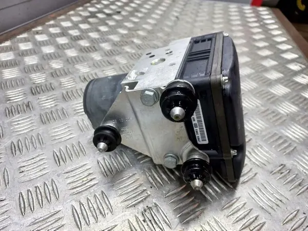Pompe ABS AUDI A8 D2 4H0614517S image 4
