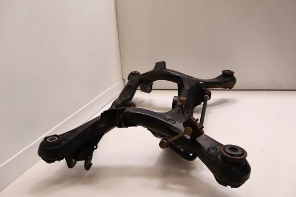 Carro Trasero OEM 1206091010 para Lexus RX IV 450h Híbrido image 3