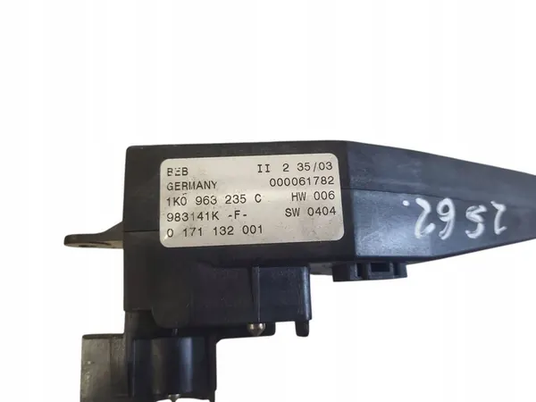 VW GOLF V Elektrische Verwarming 1K0963235C image 3