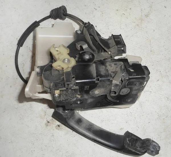 VW Transporter T5 Frontlinksperre 3B1837015AN image 2