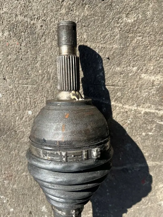 Arbre de transmission avant droit Peugeot 407 Citroen C5 III 2.0 HDI image 2