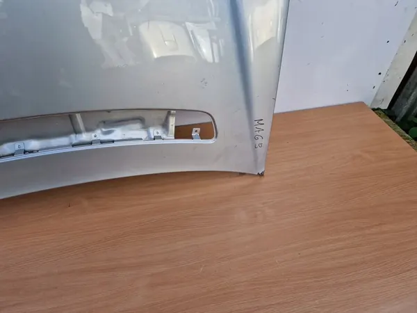 MERCEDES C-KLASA W203 Motorhuv image 6