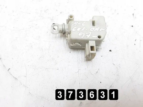 Motor de fecho central OEM AM-373631 para Audi A6 image 2