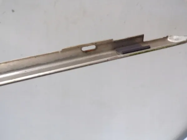 OEM XLE185 Rechter Chrome Raamlijst VW Passat B5 image 3
