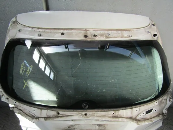 Honda HR-V II 18R bakluckeglas - OEM image 2