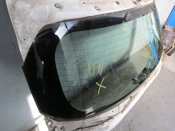 Honda HR-V II 18R bakluckeglas - OEM image 3