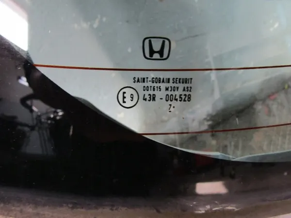 Honda HR-V II 18R bakluckeglas - OEM image 4