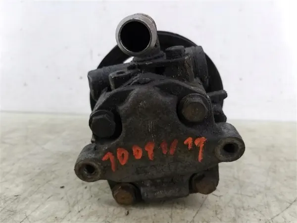 Pompe de direction OEM 1J0422154B pour VW Golf IV image 3