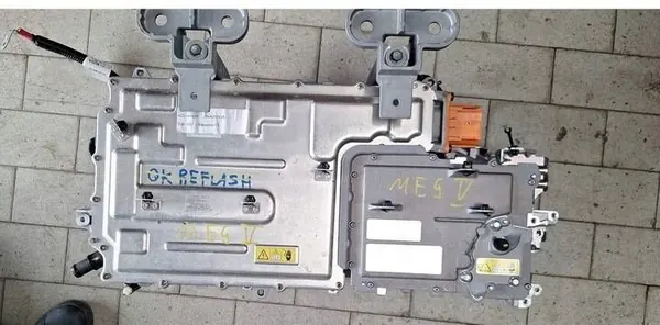 Onduleur Renault Megane E-Tech OEM 296A04761R image 3