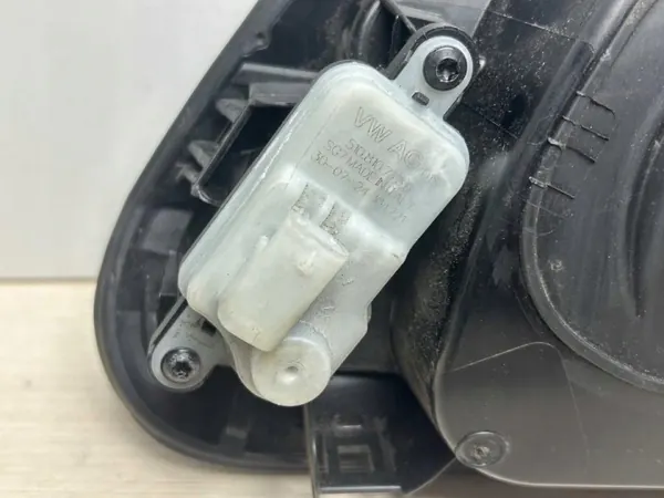 Bränsletankslock OEM 5H0809857D för VW Golf VIII image 5