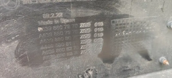 MERCEDES W639 VITO FRONT BUMPER A6398807870 image 5