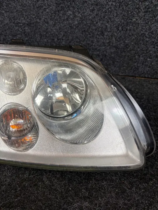 VW Touran I Rechter voorlamp OEM 1T0941006F image 4