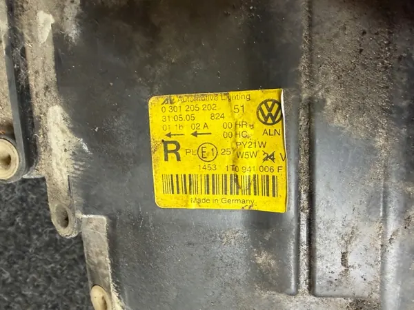 VW Touran I Rechter voorlamp OEM 1T0941006F image 7
