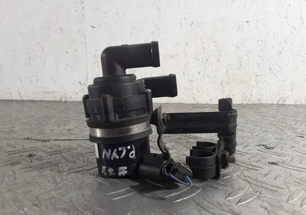 Porsche Cayenne (9PA) Vattencirkulationspump image 8